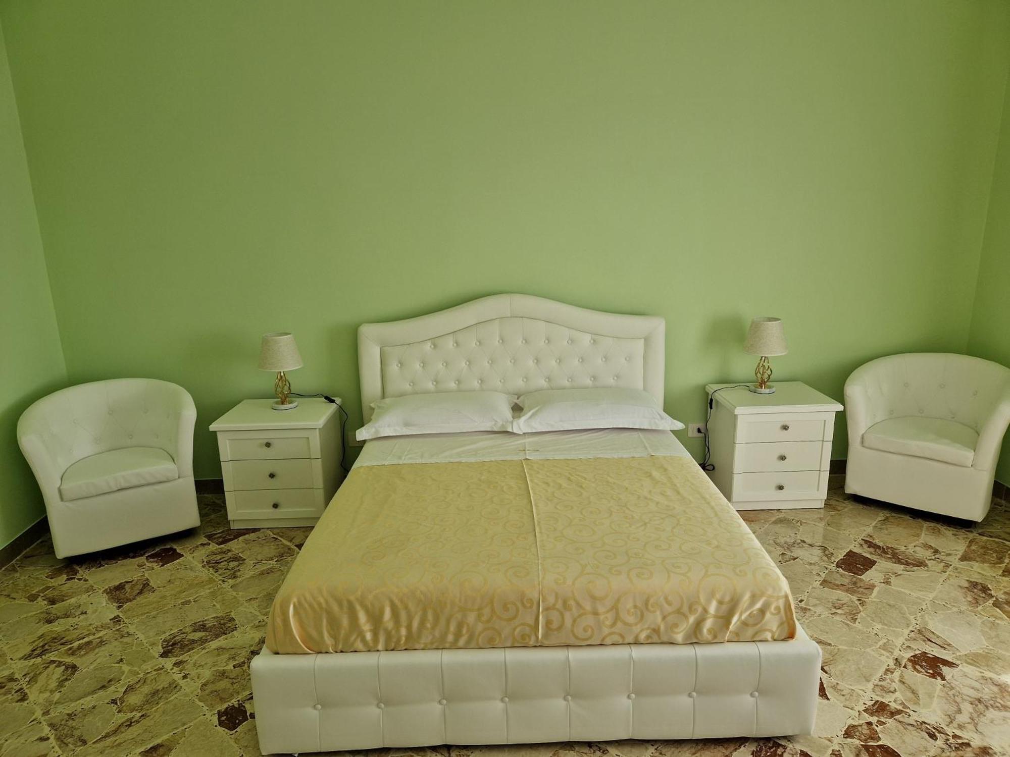 Villa Esmeralda ซาแลร์โน ภายนอก รูปภาพ