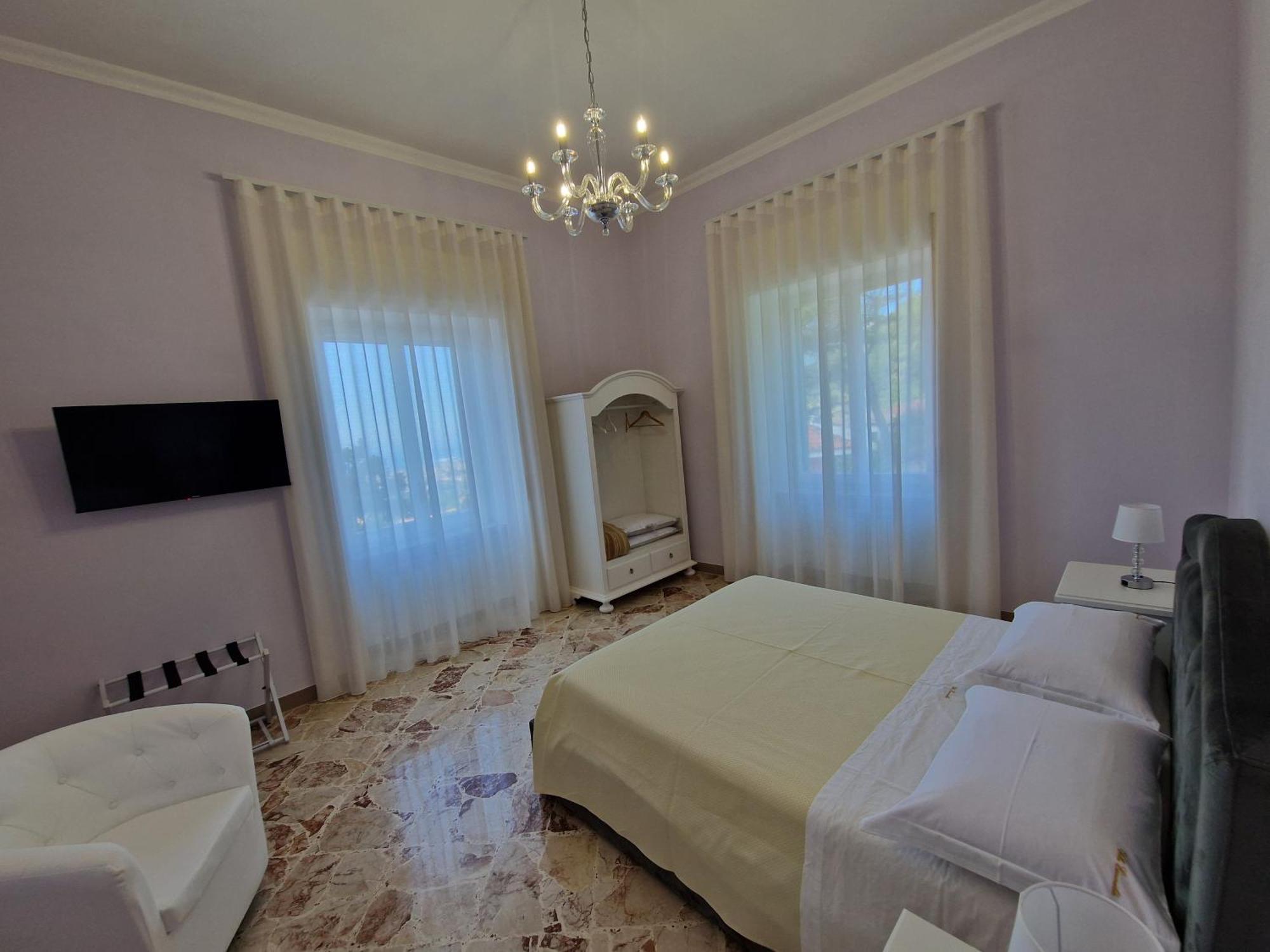 Villa Esmeralda ซาแลร์โน ภายนอก รูปภาพ